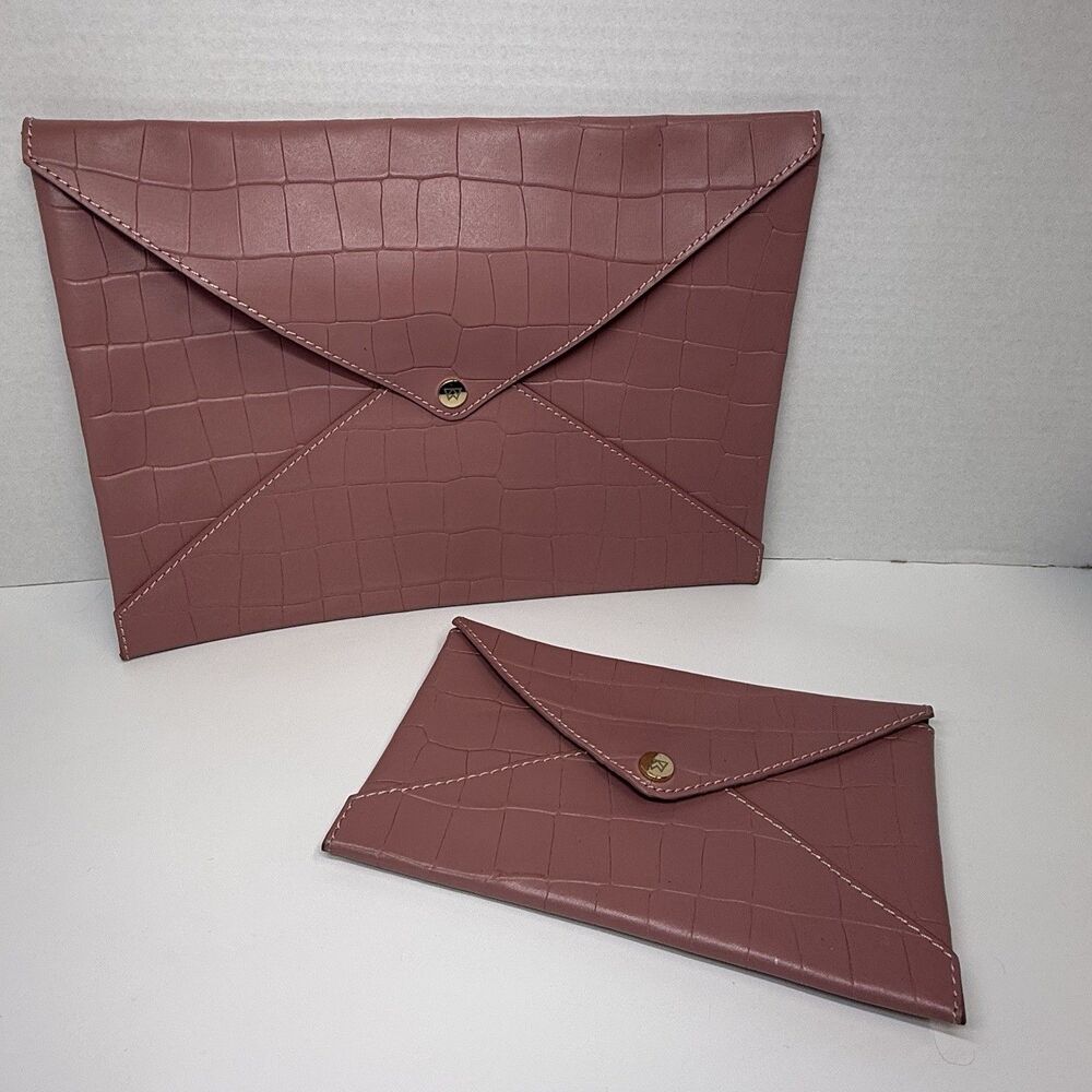 Kelly Wynne Pink Croc Embossed Leather Set Of 2 Envelope Clutch Bags New